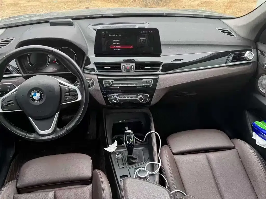 BMW X1 — фото 2