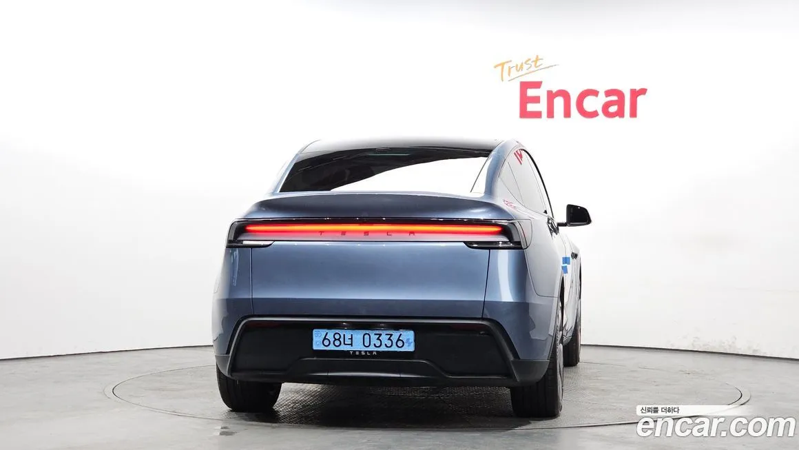 Tesla Model Y — фото 4