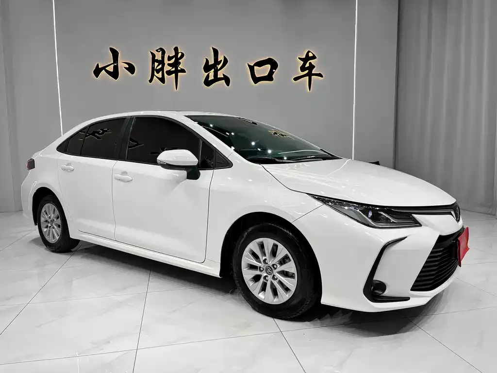 Toyota Corolla 2023 из CN, фото 2