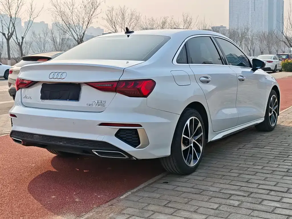 Audi A3 2022 из CN, фото 7