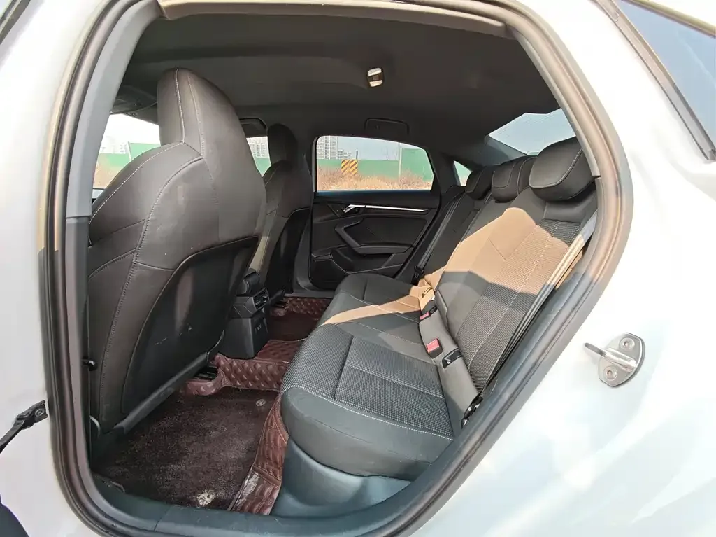 Audi A3 2022 из CN, фото 2