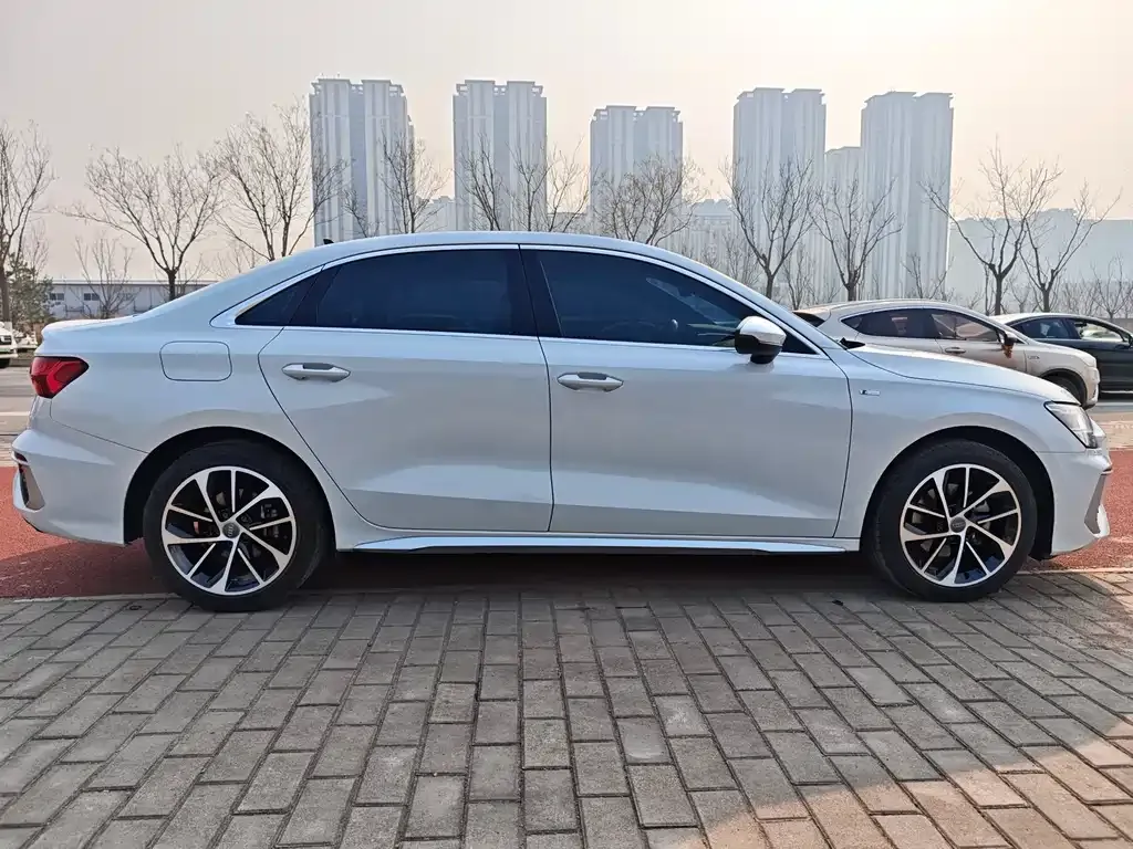 Audi A3 2022 из CN, фото 10