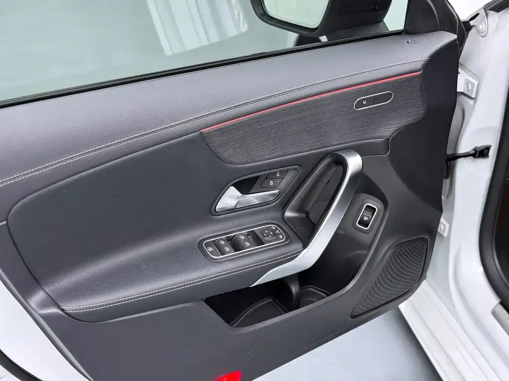 Mercedes-Benz CLA (Import) 2022 из CN, фото 10