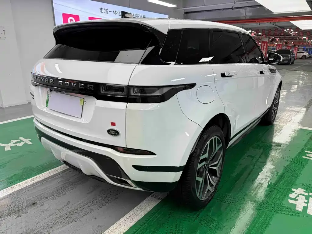 Land Rover Evoque PHEV 2023 из CN, фото 3