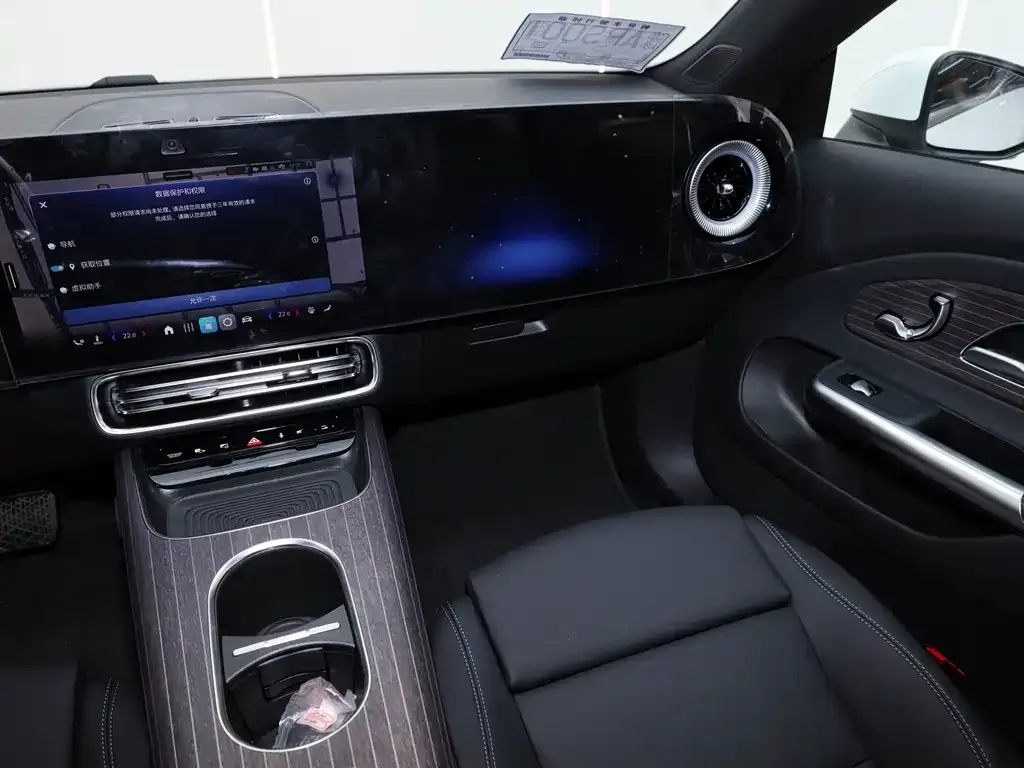 Mercedes-Benz CLA PHEV 2025 из CN, фото 9