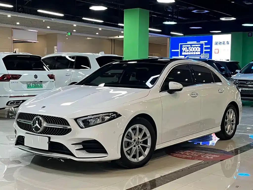 Mercedes-Benz A-Class — фото 1