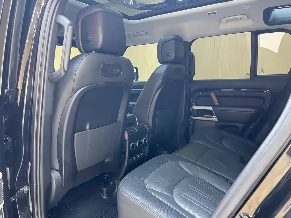 Land Rover Defender 2022 из CN, фото 7