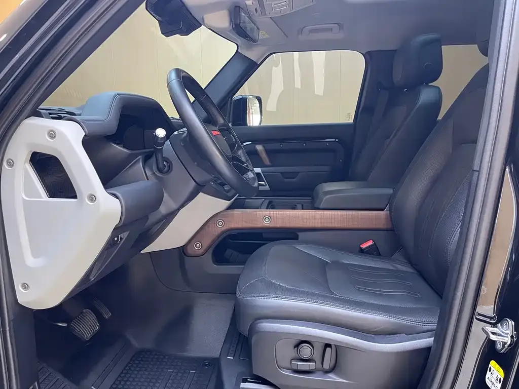 Land Rover Defender 2022 из CN, фото 8