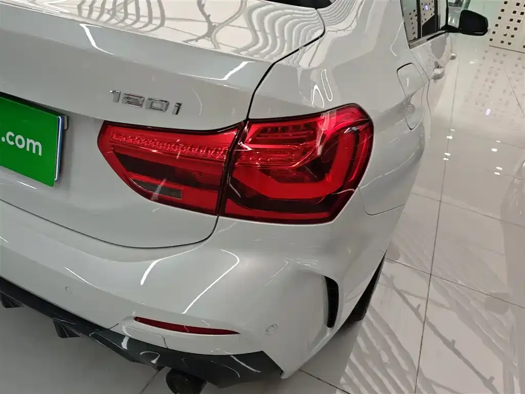 BMW 1 Series 2022 из CN, фото 7
