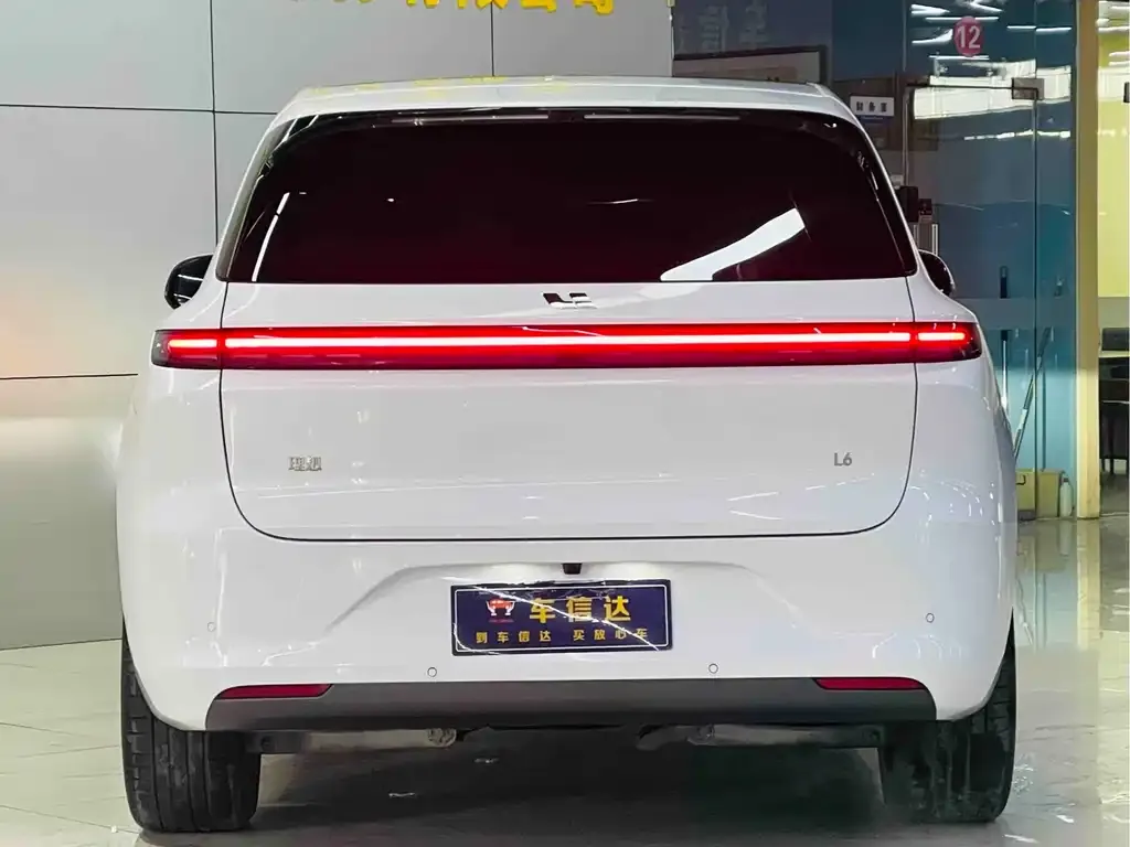 Li Auto L6 2024 из CN, фото 3