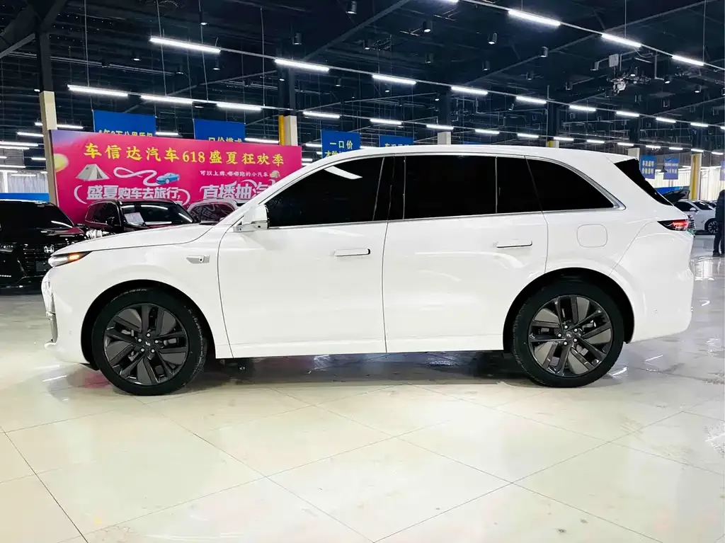 Li Auto L6 2024 из CN, фото 10