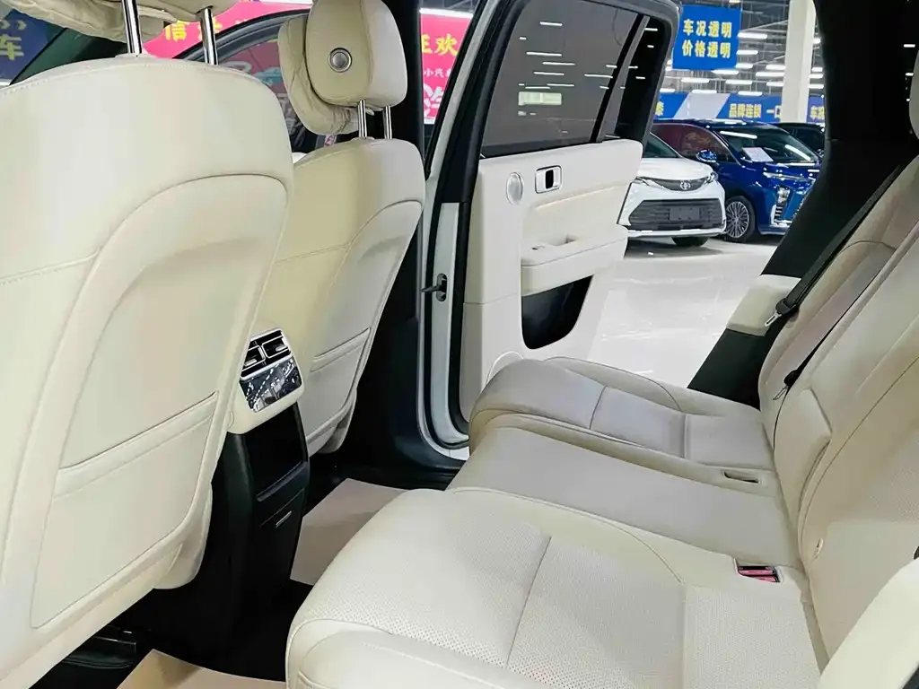 Li Auto L6 2024 из CN, фото 8