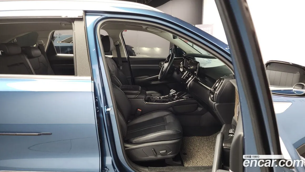 Kia Sorento — фото 4