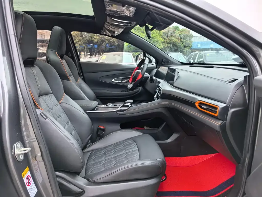 Changan UNI-T 2023 из CN, фото 6