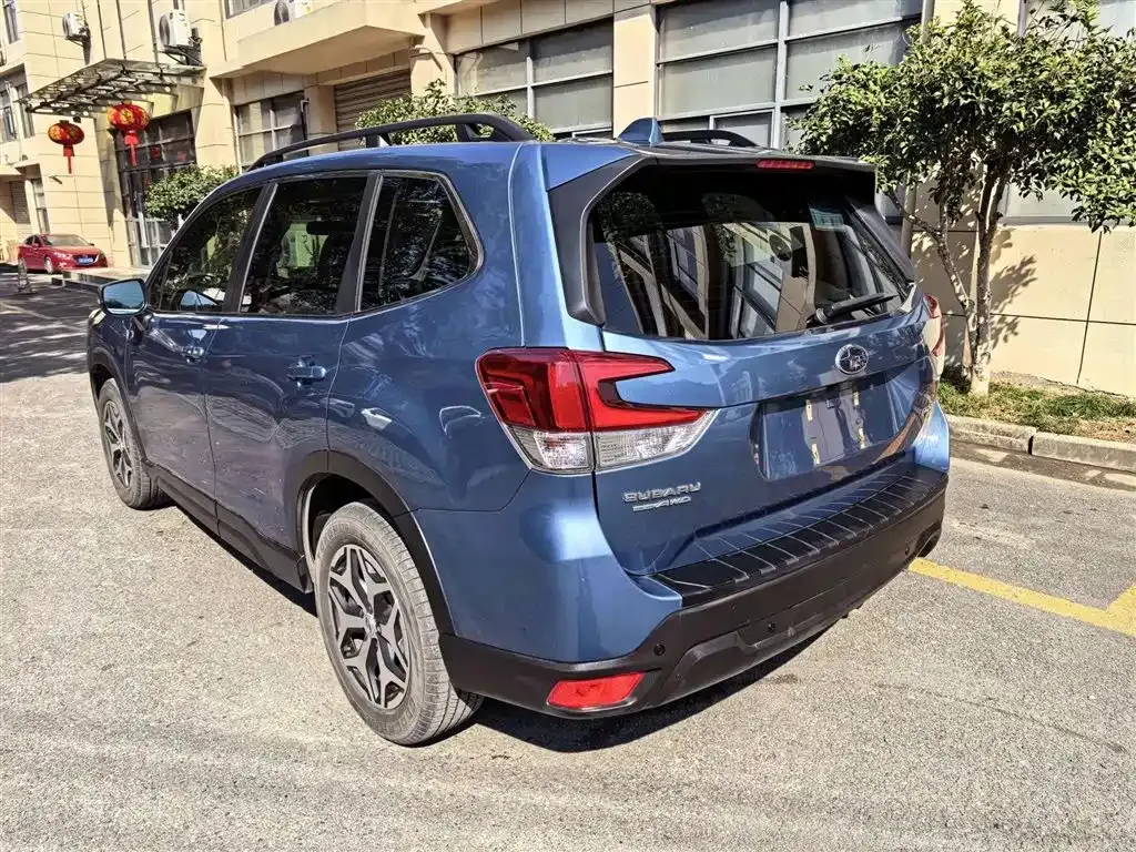Subaru Forester 2022 из CN, фото 4