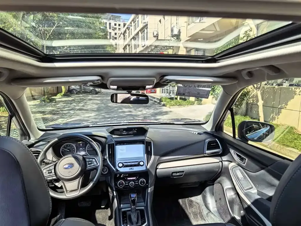 Subaru Forester 2022 из CN, фото 5