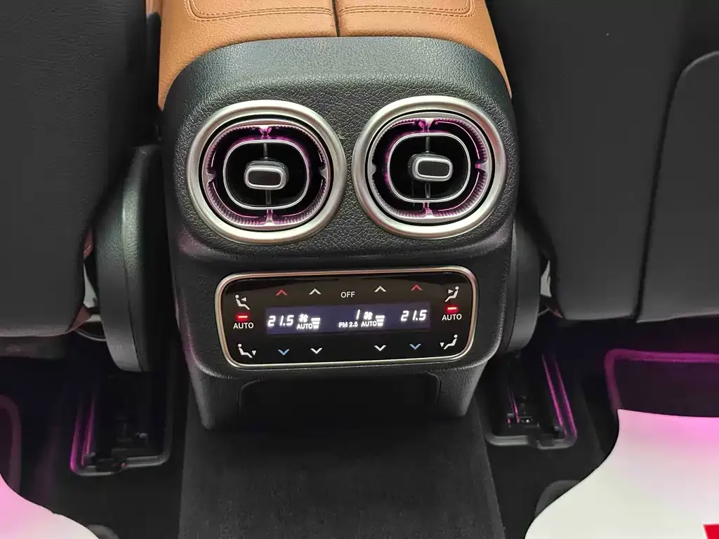 Mercedes-Benz GLC 2024 из CN, фото 4