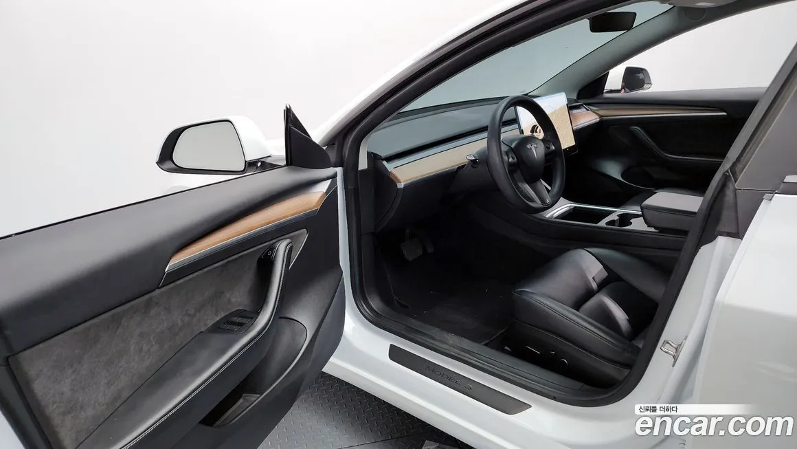 Tesla Model 3 2022 из KR, фото 4