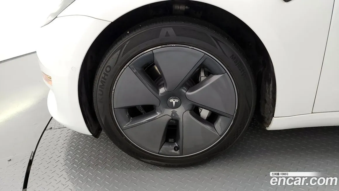 Tesla Model 3 2022 из KR, фото 9