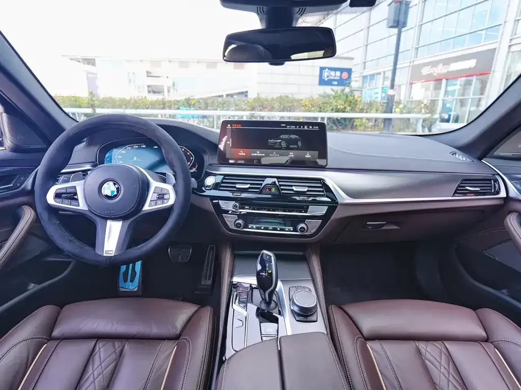 BMW 5 Series (Import) — фото 4