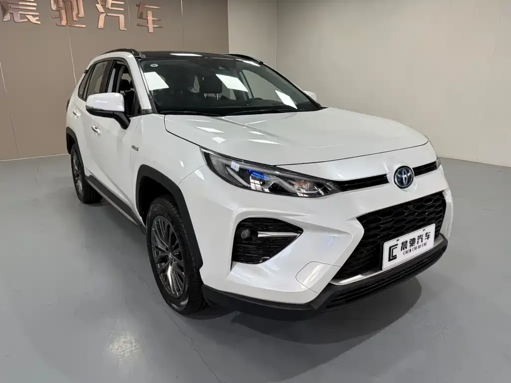 Toyota Wildlander 2023 из CN, фото 6