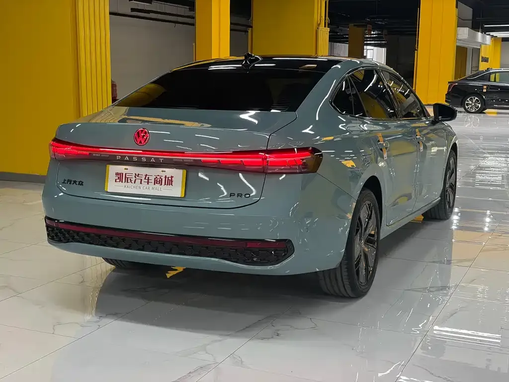 Volkswagen Passat 2024 из CN, фото 4