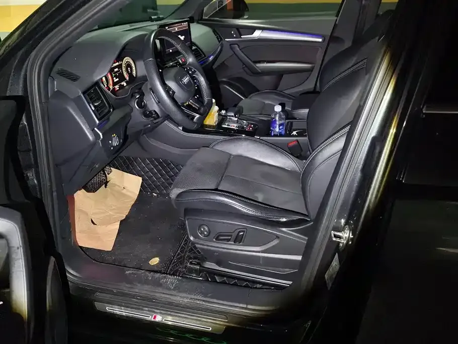 Audi Q5L Sportback 2021 из CN, фото 7