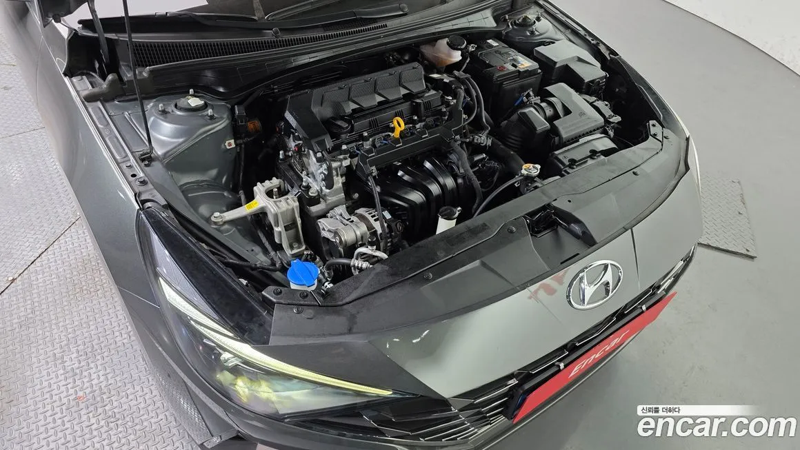 Hyundai AVANTE — фото 4