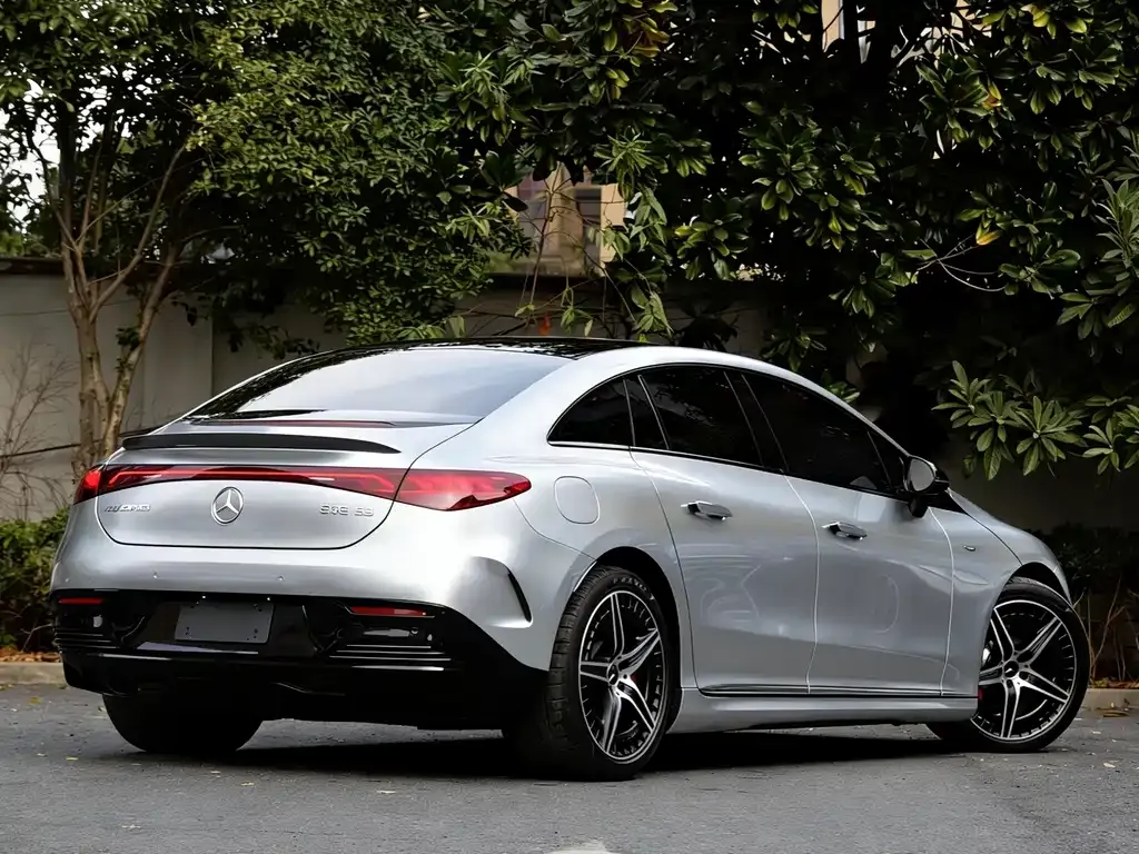 Mercedes-Benz EQE AMG 2025 из CN, фото 6