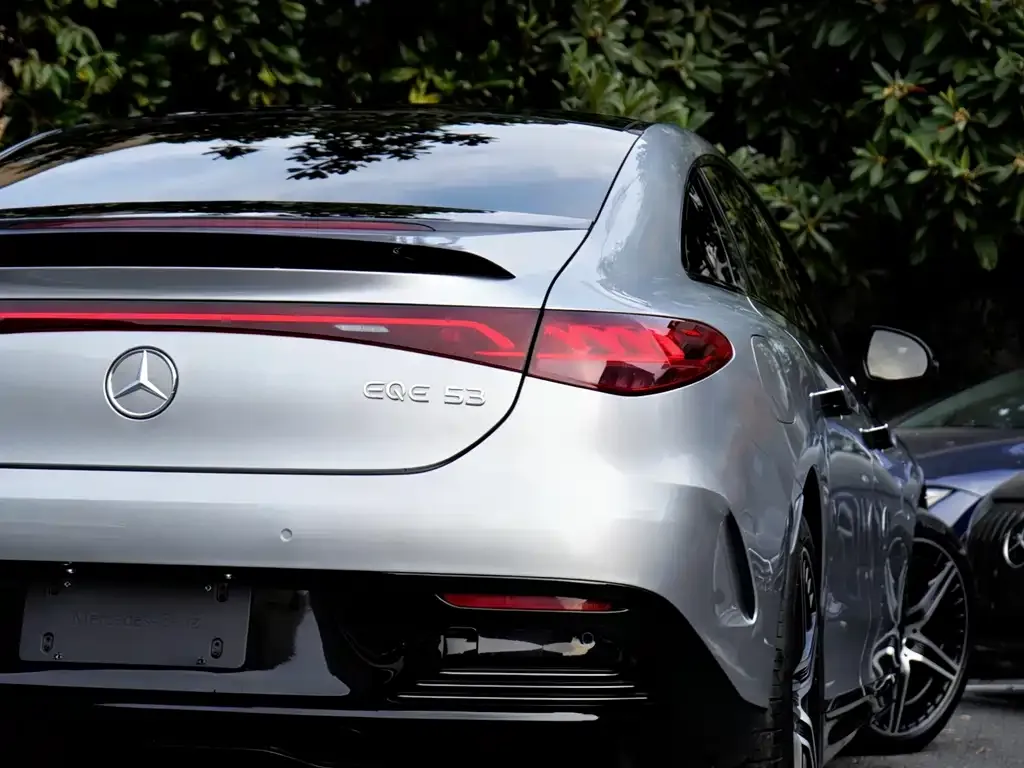 Mercedes-Benz EQE AMG 2025 из CN, фото 4