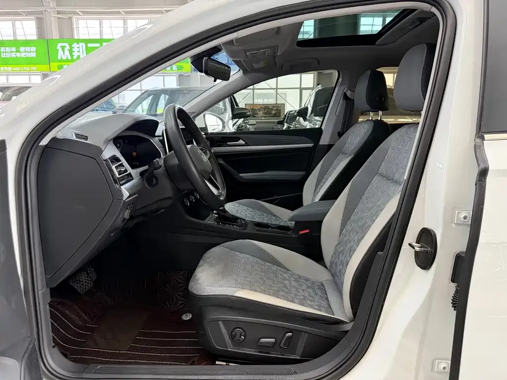 Volkswagen Lavida 2023 из CN, фото 4