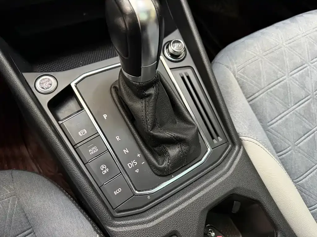 Volkswagen Lavida 2023 из CN, фото 10