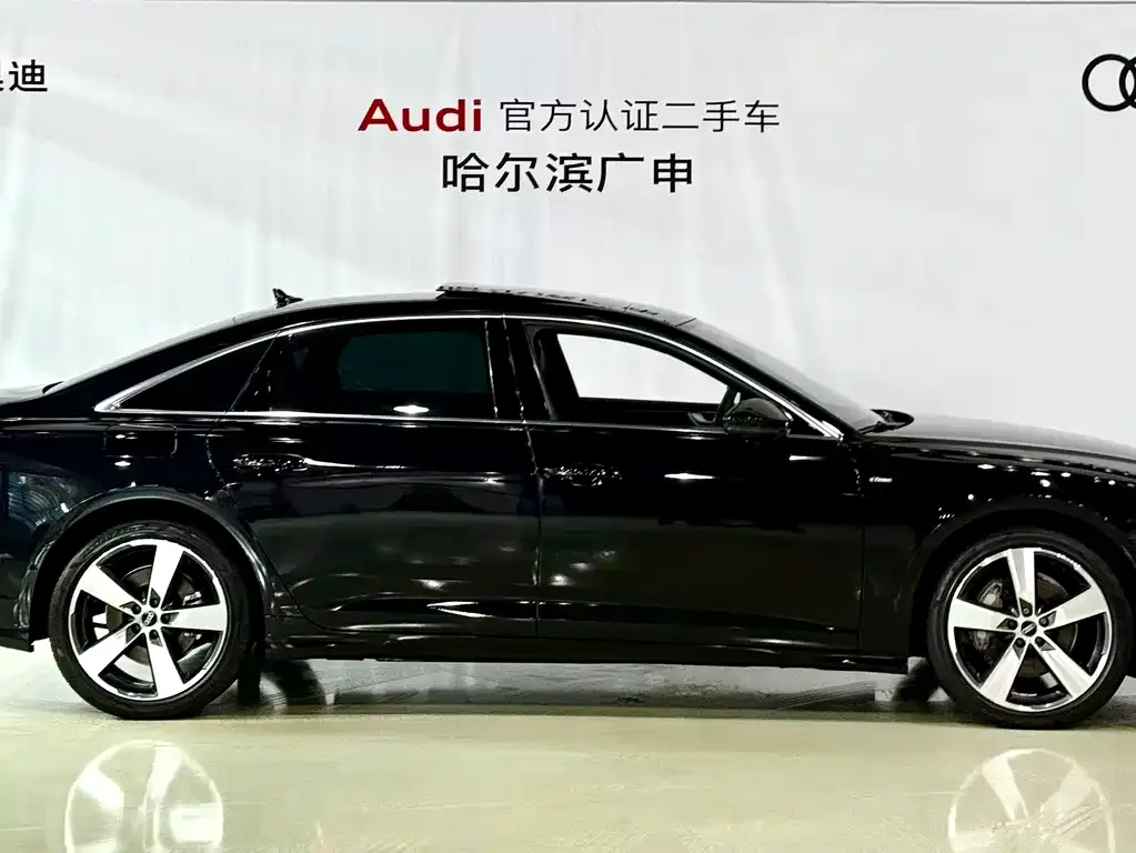Audi A6L 2023 из CN, фото 8