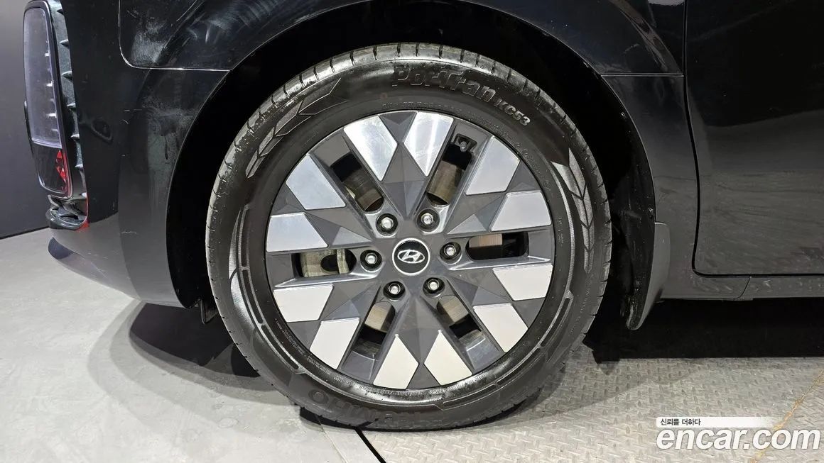Hyundai Staria 2023 из KR, фото 10