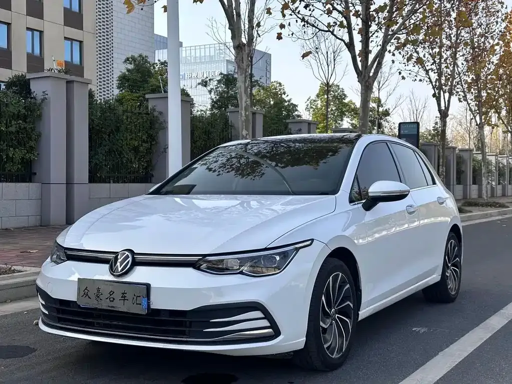 Volkswagen Golf 2021 из CN, фото 1