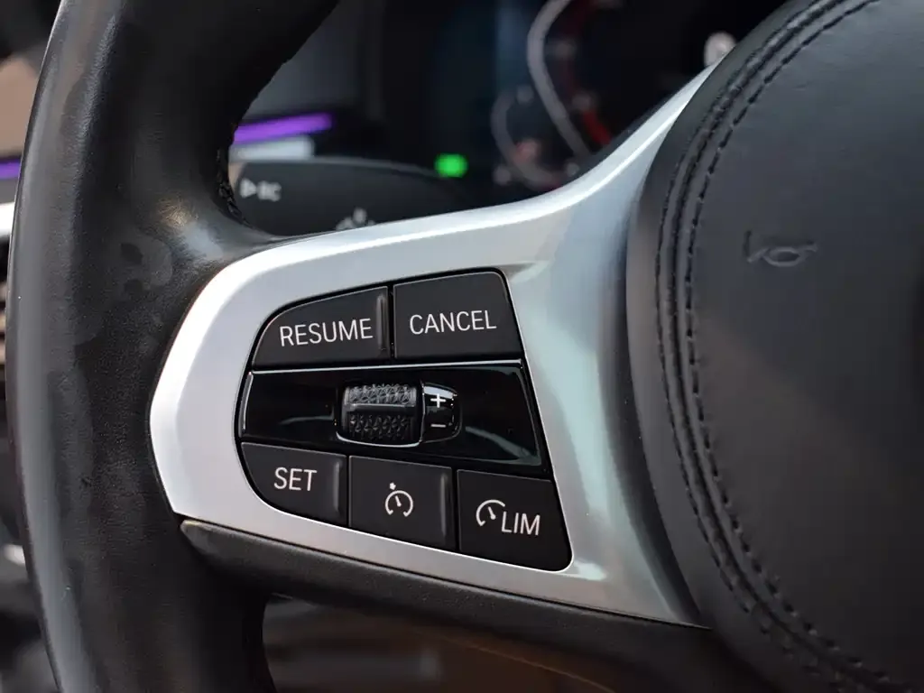BMW 5 Series 2022 из CN, фото 4