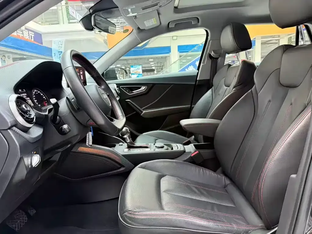 Audi Q2L 2023 из CN, фото 5