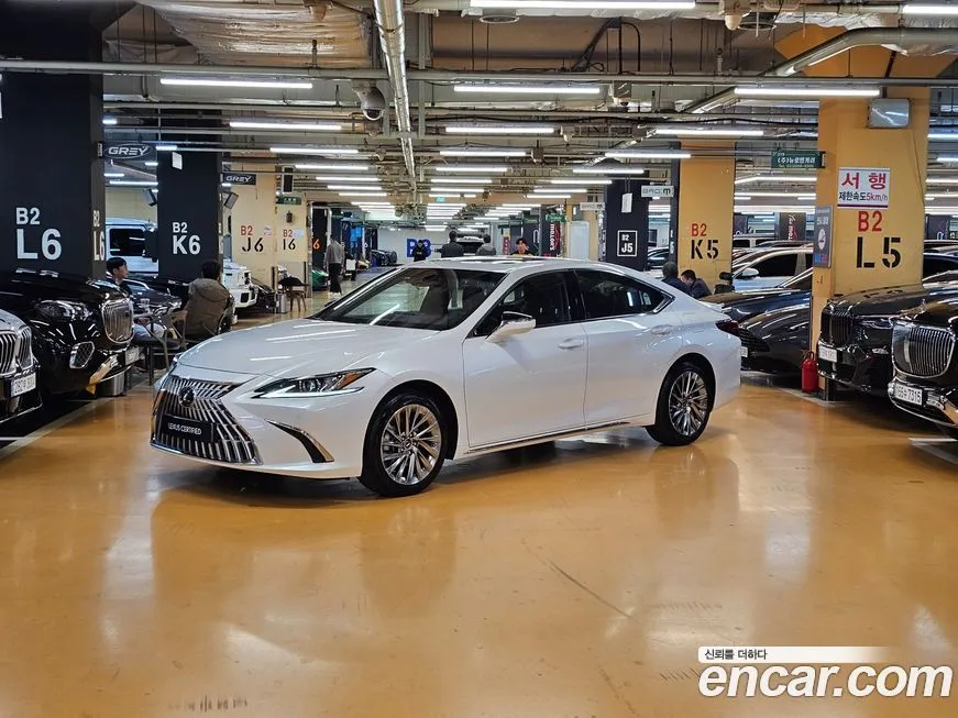 Lexus ES 2026 из KR, фото 1
