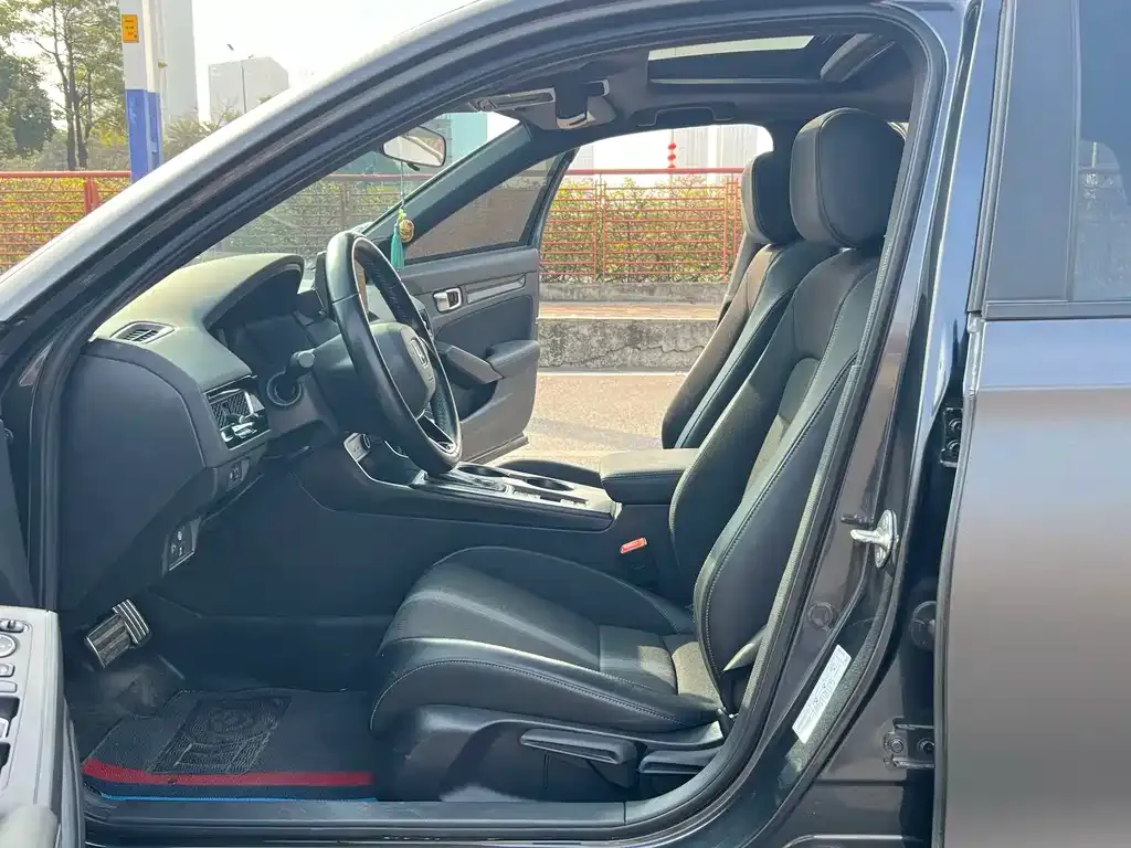 Honda Civic — фото 10