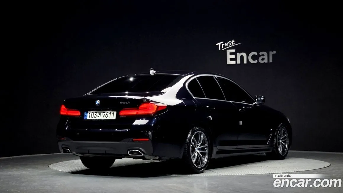 BMW 5-Series — фото 2