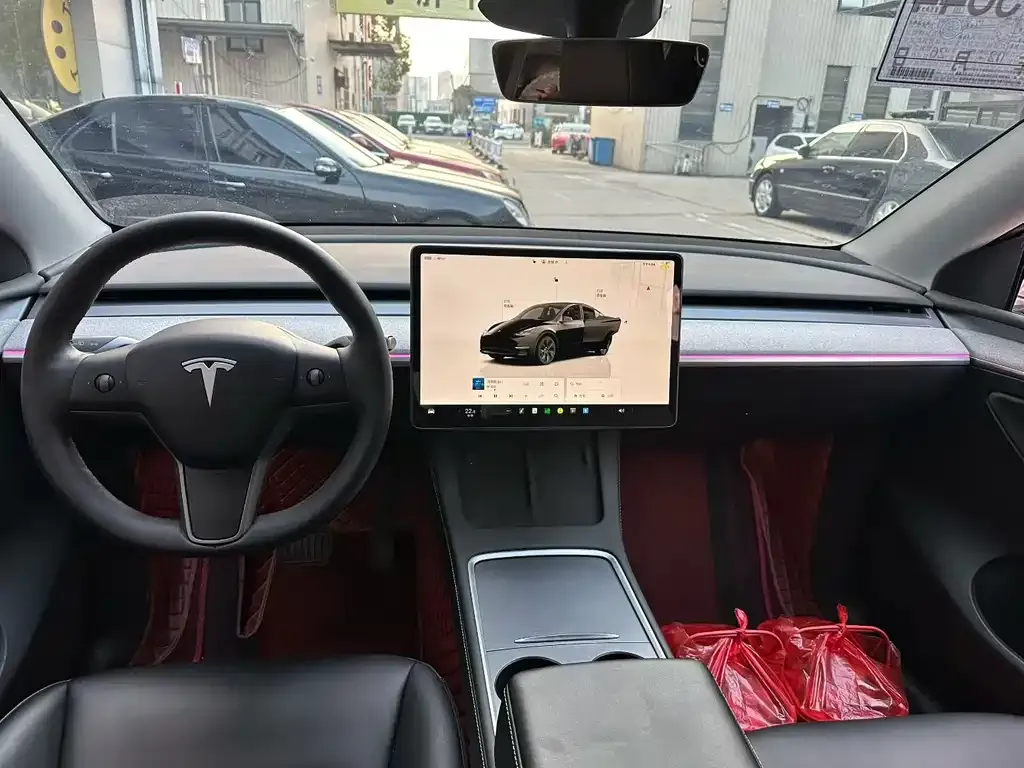 Tesla Model Y 2024 из CN, фото 5