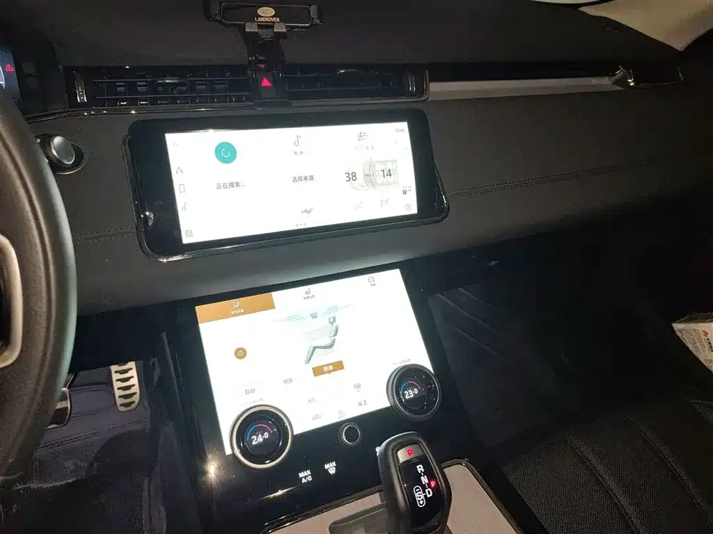 Land Rover Evoque 2024 из CN, фото 8