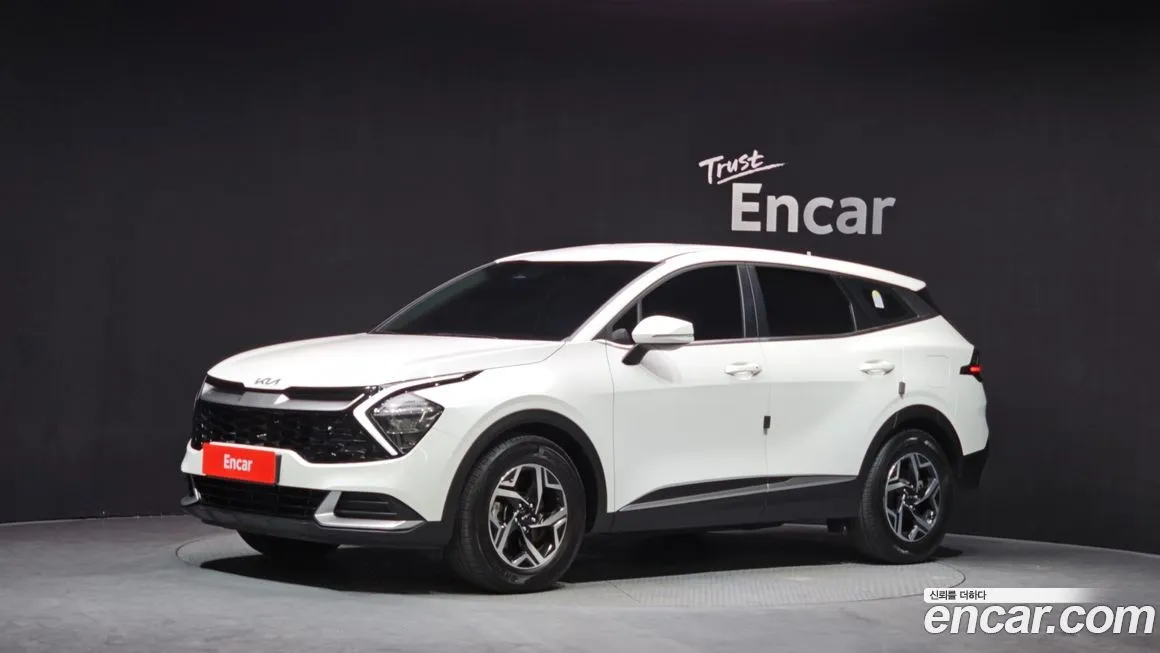Kia Sportage — фото 1