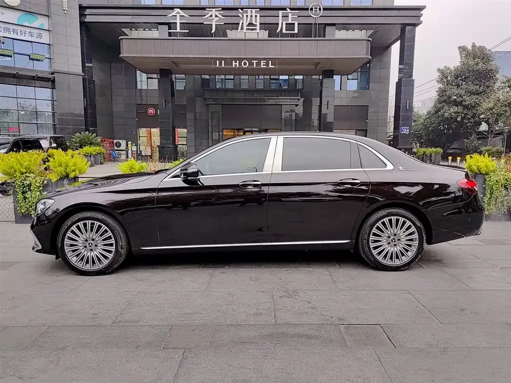 Mercedes-Benz E-Class 2023 из CN, фото 9