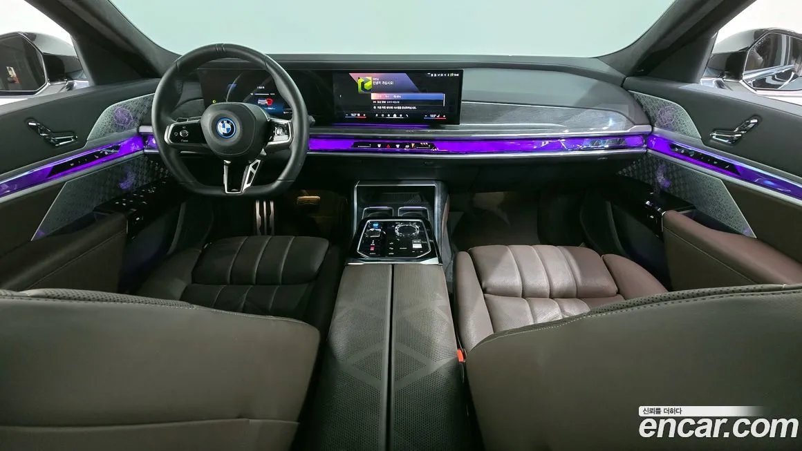 BMW i7 — фото 4