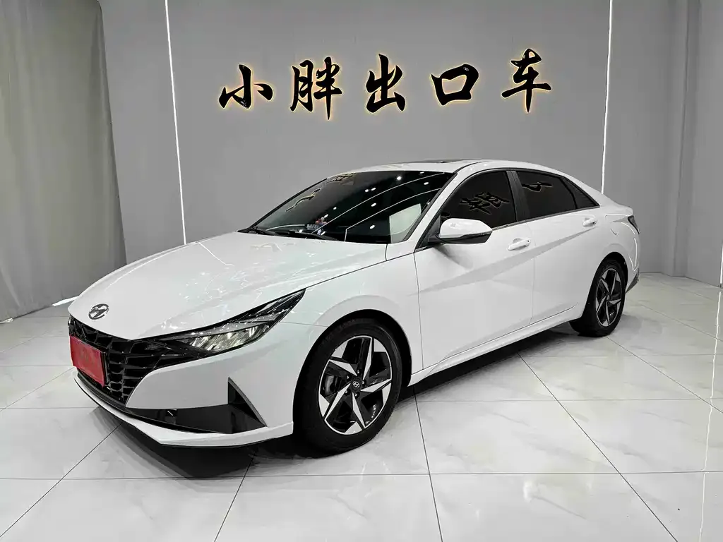 Hyundai Elantra 2022 из CN, фото 1