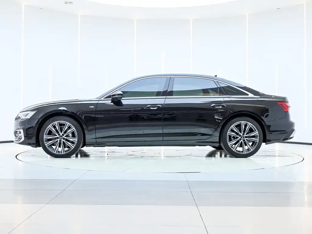 Audi A6L — фото 3