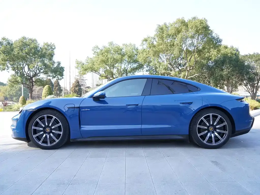 Porsche Taycan 2024 из CN, фото 8