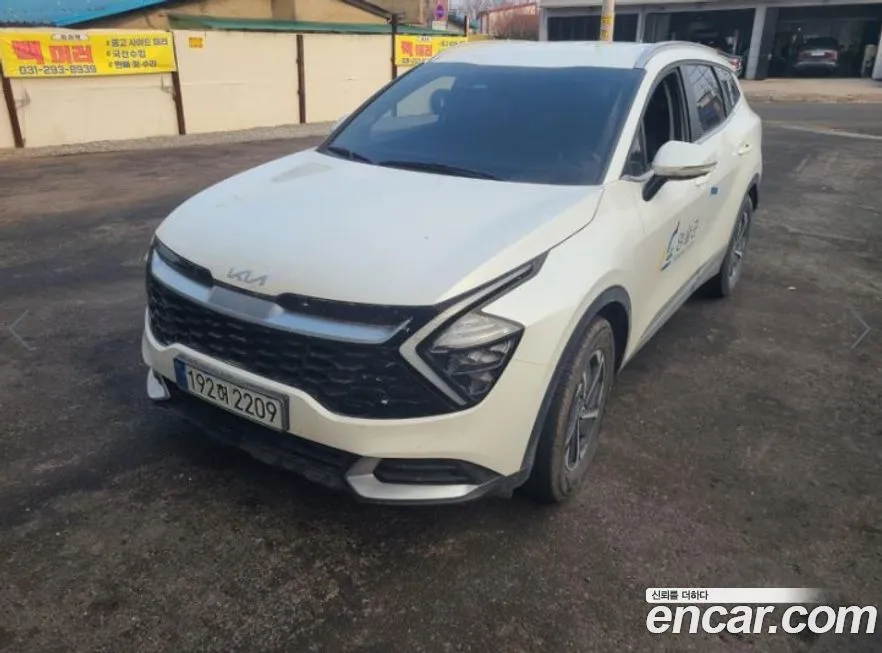 Kia Sportage — фото 8