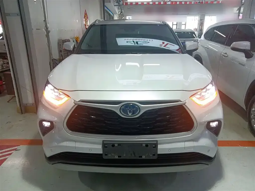 Toyota Highlander 2022 из CN, фото 3